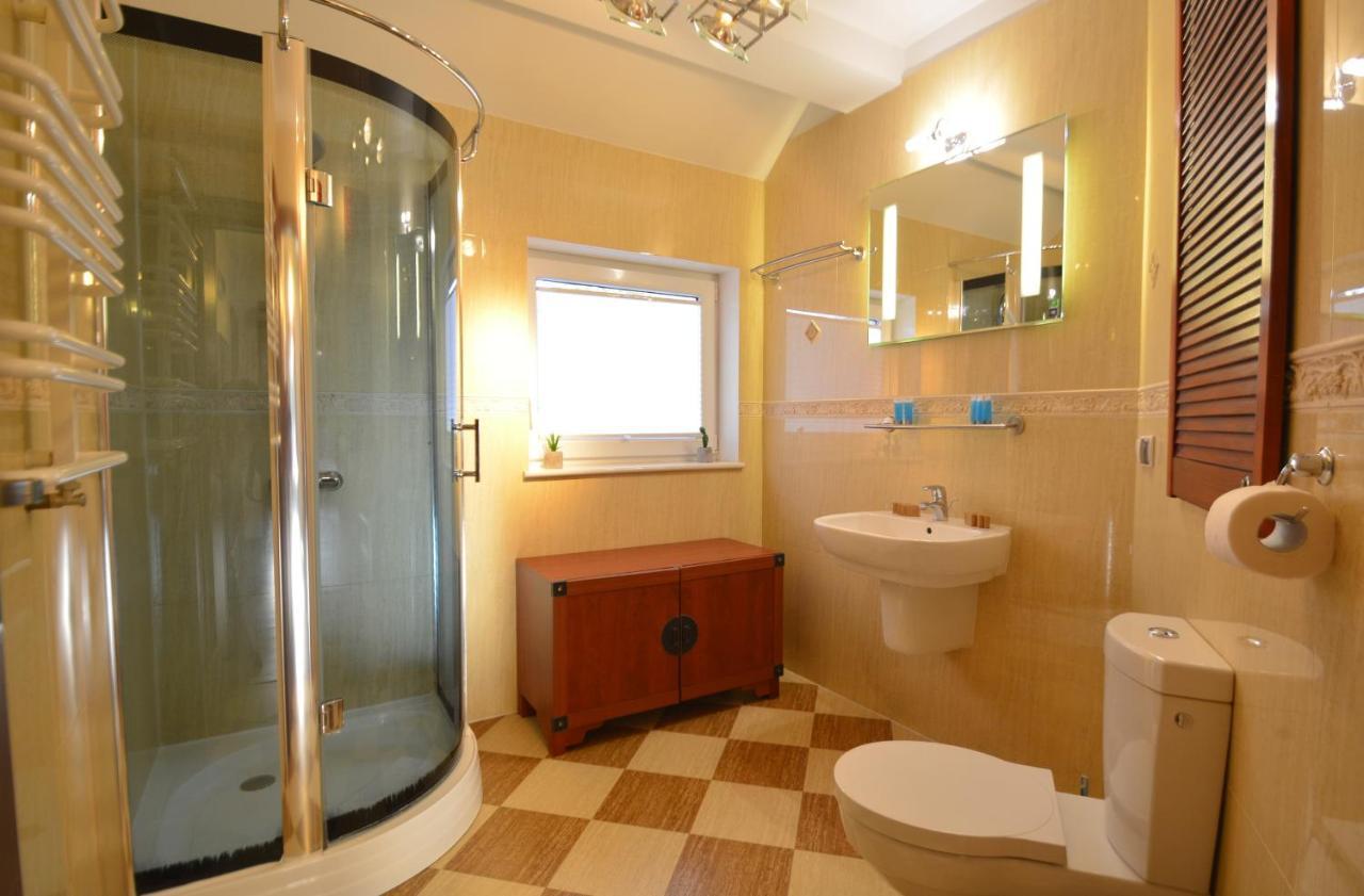 Apartamenty Bryza-Komandorska - Family Home - Parking ชวีโนวิชแจ ภายนอก รูปภาพ